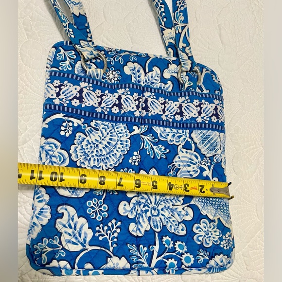 2 Vera Bradley Bags - Picture 16 of 16